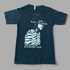 Wiz Khalifa Blacc Hollywood Big Secret Tour T-Shirt. Size Small
